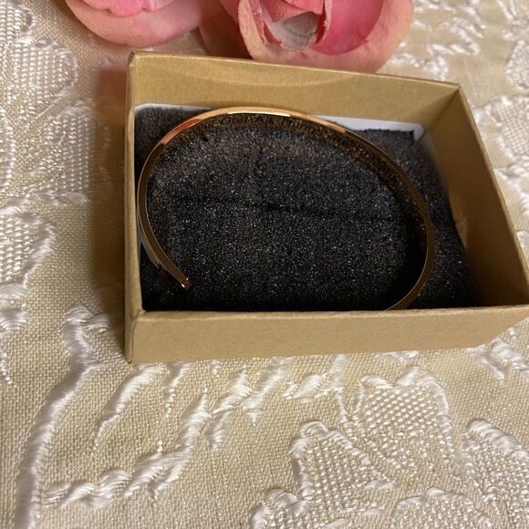 ⭐️Angemiel Engraving  Rose Gold Bracelets  for her - Picture 2 of 6